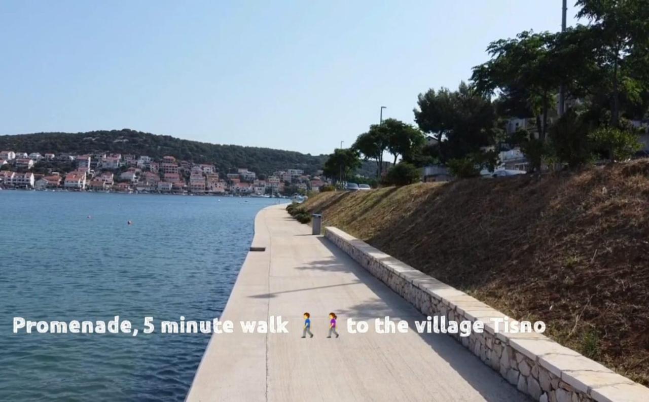 Solis Apartment Tisno Bagian luar foto