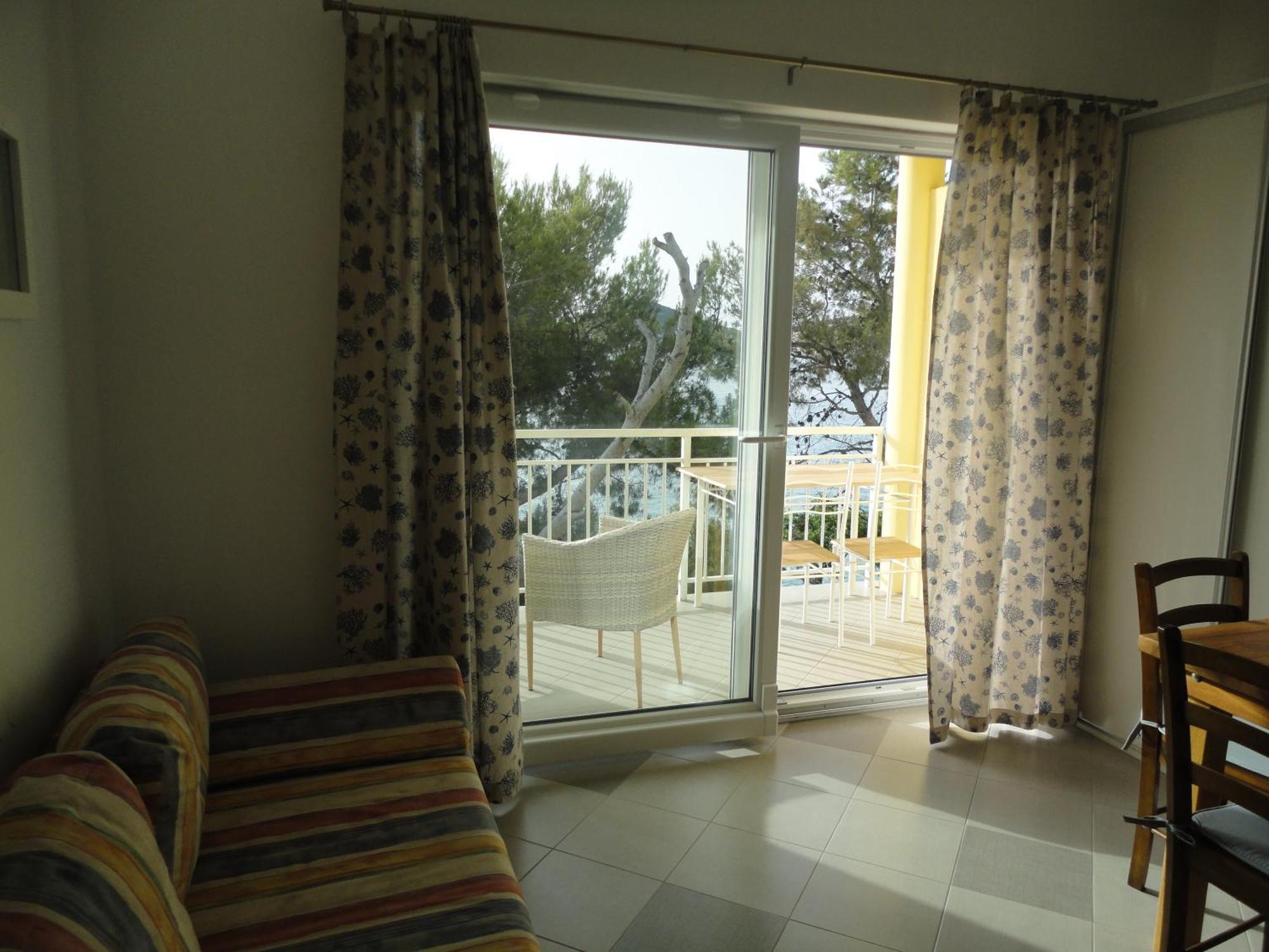 Solis Apartment Tisno Ruang foto